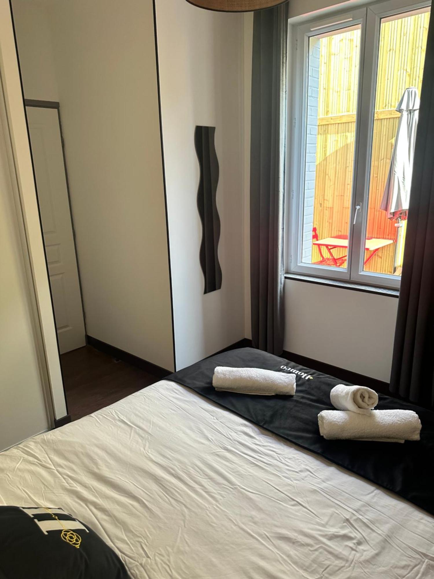 Le Cosy Charmeur Climatise Avec Patio Apartamento Tours Exterior foto